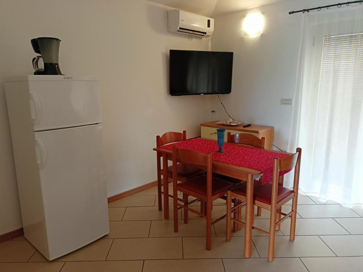 Apartment Studio Ta-Ti Umag Exterior foto